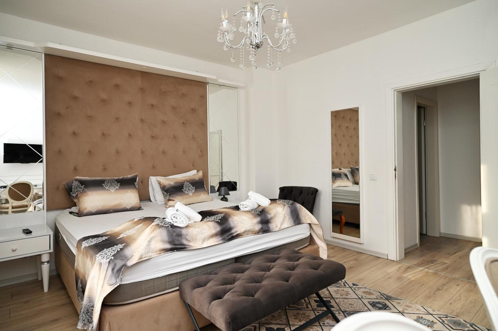 Ferienwohnung&Aparts By Kispet Group Hotels In Oberhausen Oberhausen  Ngoại thất bức ảnh