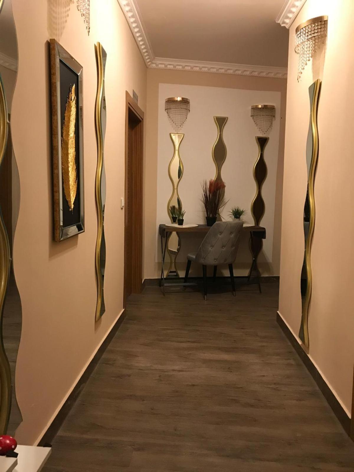 Ferienwohnung&Aparts By Kispet Group Hotels In Oberhausen Oberhausen  Ngoại thất bức ảnh